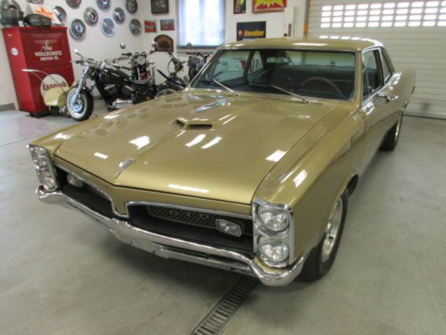 Image 1/15 of Pontiac GTO (1967)