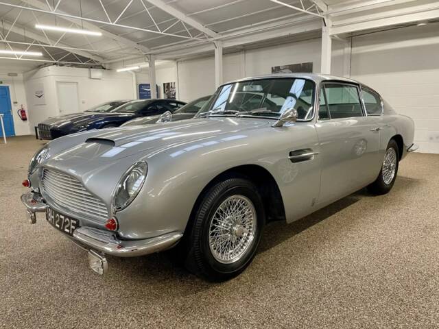 Imagen 1/13 de Aston Martin DB 6 (1967)