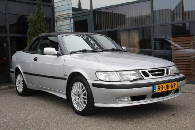 Bild 1/9 von Saab 9-3 2.0i t (2000)