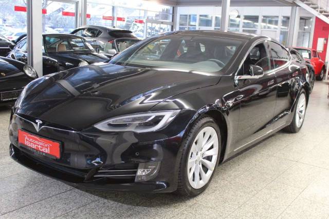 Imagen 1/18 de Tesla Model S 100D (2018)