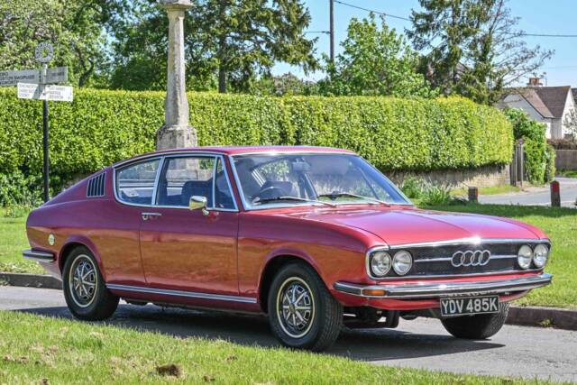 Image 1/7 of Audi 100 Coupe S (1972)