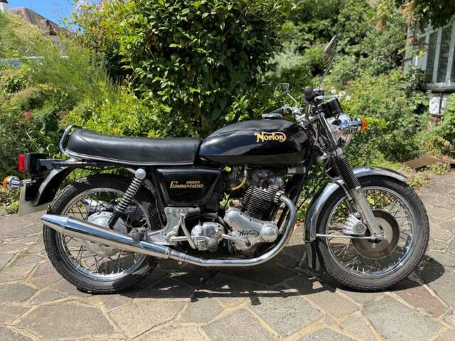 Image 1/47 of Norton Commando 850 Roadster (1974)