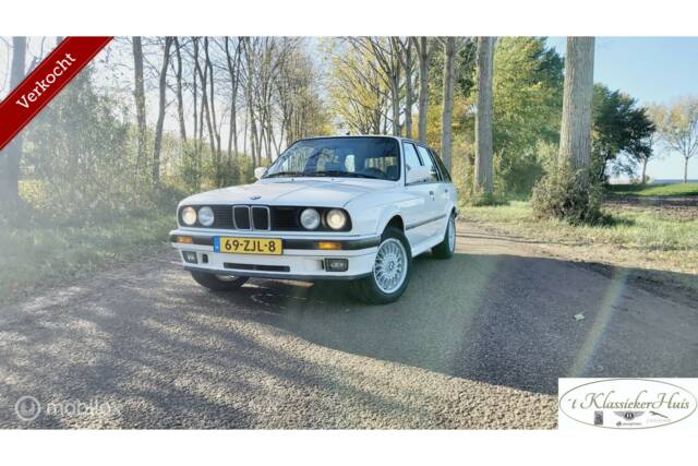 Image 1/36 de BMW 325ix Touring (1991)