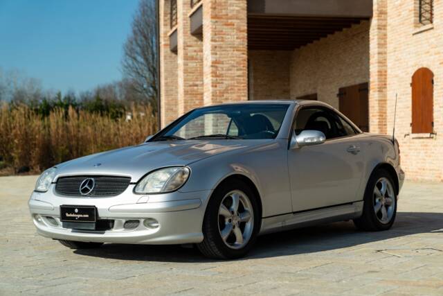 Image 1/48 of Mercedes-Benz SLK 320 (2001)