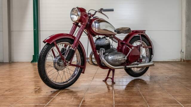 Bild 1/13 von Jawa 350 Typ 354 (1900)