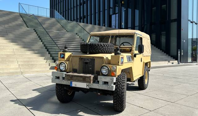 Land Rover Series III