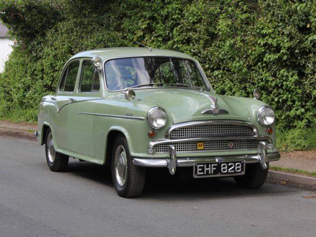 Image 1/20 of Morris Isis Series II (1957)