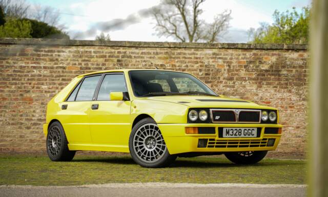 Image 1/50 de Lancia Delta HF Integrale Evoluzione II (1994)