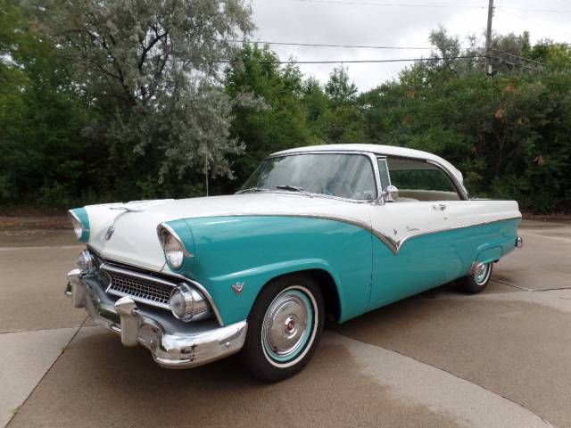 Image 1/49 de Ford Fairlane Victoria (1955)