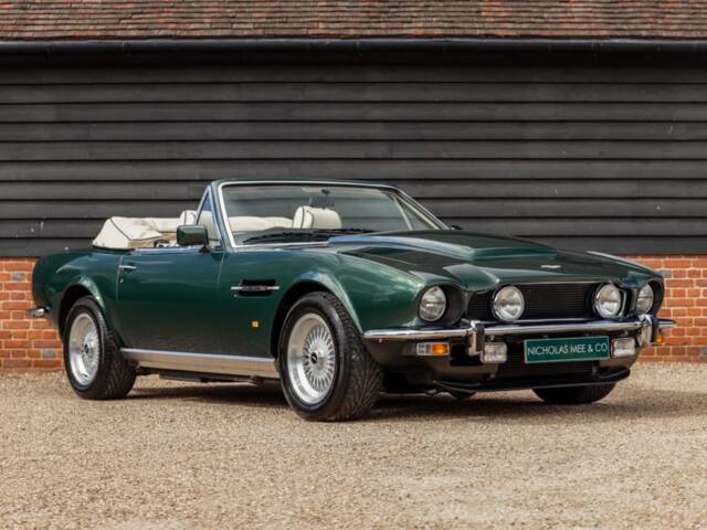 Bild 1/70 von Aston Martin V8 Vantage Volante X-Pack (1989)