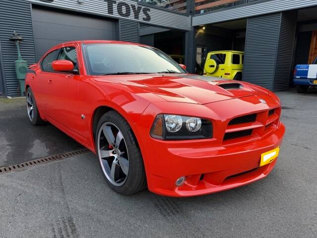 Image 1/28 of Dodge Charger SRT8 (2009)