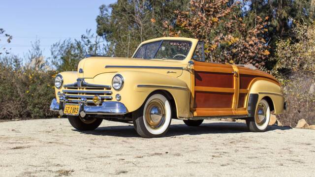 Image 1/23 of Ford Super Deluxe (1947)