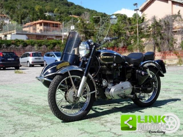 Image 1/9 of Royal Enfield Bullet 350 (1968)