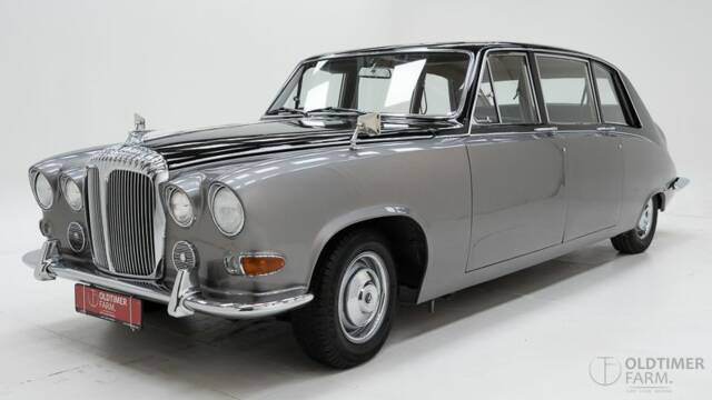 Image 1/2 de Daimler DS 420 (1973)