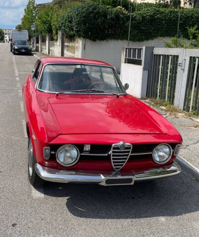 Image 1/15 of Alfa Romeo Giulia GT 1300 Junior (1968)
