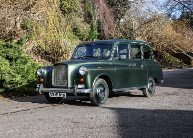 Image 1/25 de Carbodies FX 4 R London Taxi (1985)