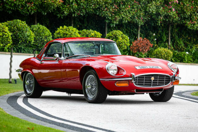 Bild 1/36 von Jaguar E-Type V12 (1974)