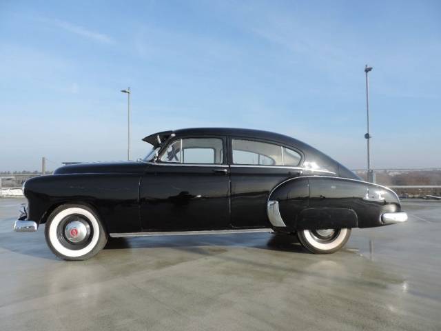 Bild 1/15 von Chevrolet Deluxe Fleetline (1949)