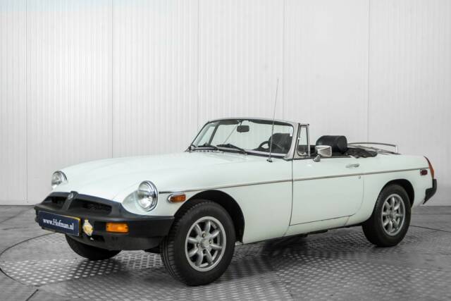 Image 1/50 of MG MGB (1977)