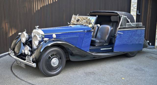 Image 1/50 of Bentley 4 1&#x2F;4 Litre Barker (1937)