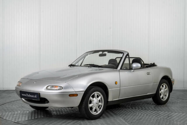 Immagine 1/50 di Mazda MX-5 1.6 (1995)