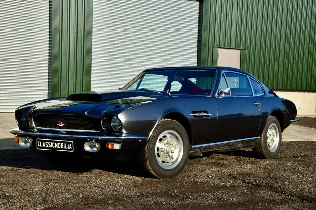 Image 1/16 of Aston Martin V8 (1976)