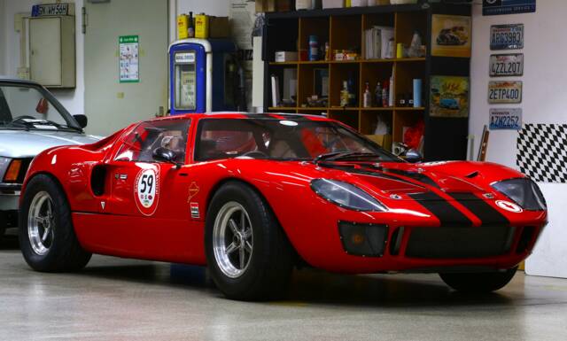 Bild 1/33 von Ford GT40 (1968)