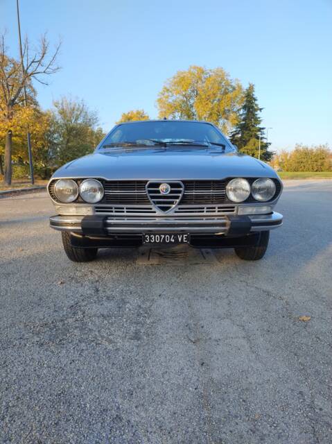 Afbeelding 1/16 van Alfa Romeo Alfetta GT 1.8 (1975)