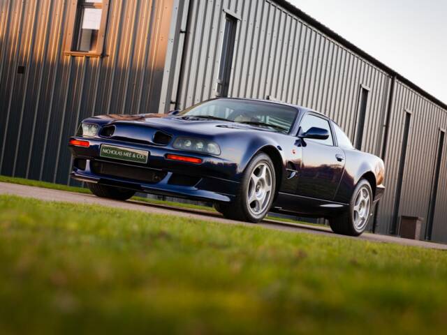Image 1/50 of Aston Martin Vantage Le Mans (2000)