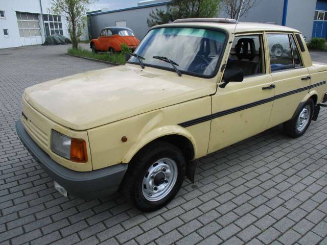 Image 1/46 of Wartburg 1.3 (1989)