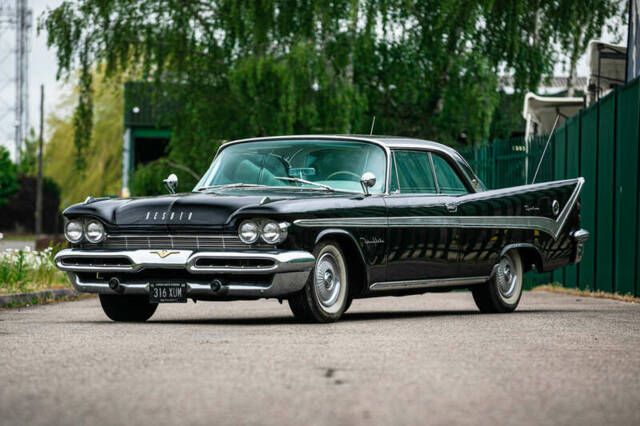 Image 1/27 de DeSoto Fireflite Sportsman (1959)