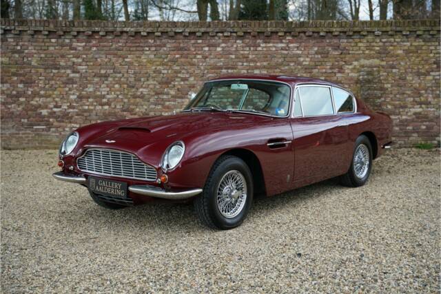 Bild 1/50 von Aston Martin DB 6 Vantage (1966)