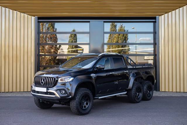 Image 1/8 de Mercedes-Benz X 350 d 4MATIC (2020)