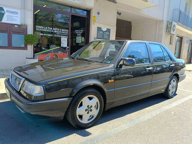 Image 1/50 of Lancia Thema 8.32 (1988)