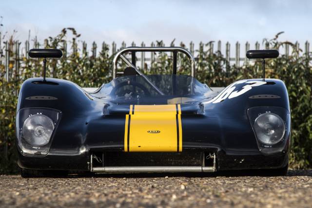 Image 1/9 of Lola T212 (1971)