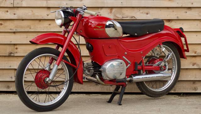 Image 1/11 of Moto Guzzi DUMMY (1957)