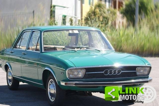 Bild 1/20 von Audi 100 LS (1972)