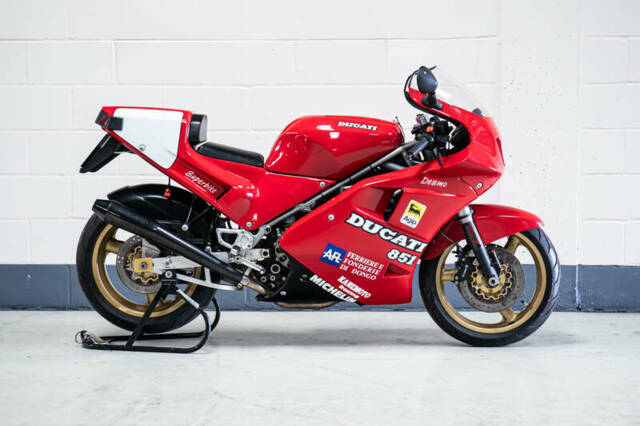 Image 1/35 of Ducati DUMMY (1988)