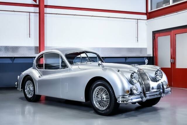 Image 1/7 of Jaguar XK 140 FHC (1955)