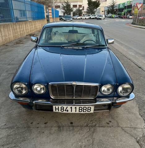 Afbeelding 1/8 van Jaguar XJ 4.2 (1978)