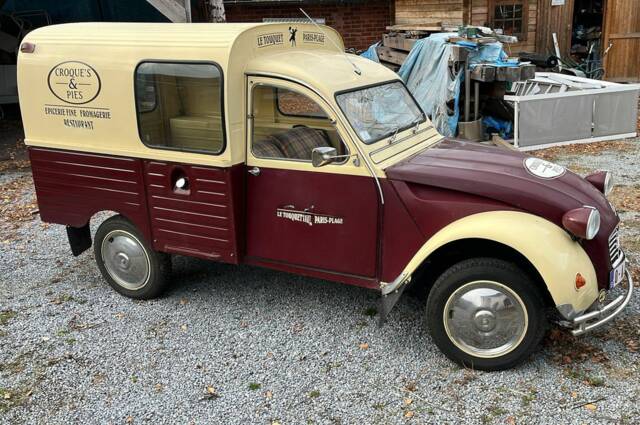 Bild 1/8 von Citroën AK 400 (1984)