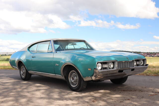 Bild 1/38 von Oldsmobile Cutlass Supreme (1968)