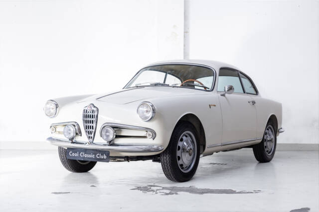 Image 1/31 of Alfa Romeo Giulietta Sprint (1957)