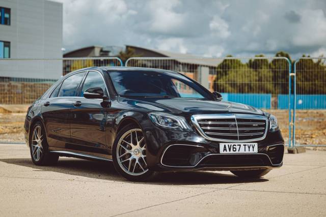 Image 1/8 of Mercedes-Benz S 63 AMG (2017)
