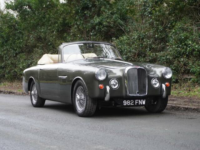 Image 1/22 of Alvis TD 21 (1963)