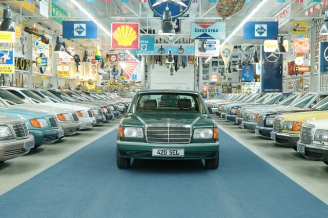 Bild 1/50 von Mercedes-Benz 420 SEL (1990)