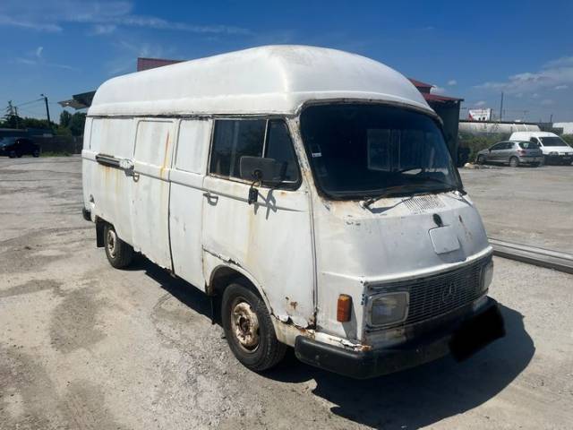 Immagine 1/4 di Mercedes-Benz L 206 D (1975)