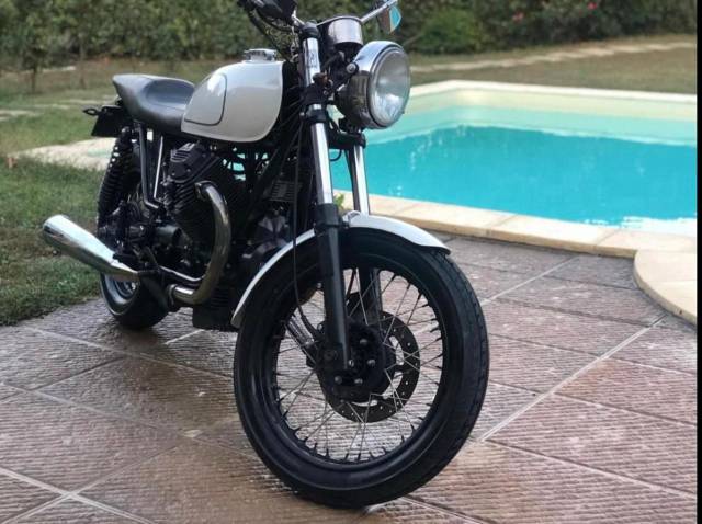 Immagine 1/6 di Moto Guzzi DUMMY (1997)