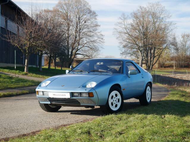 Afbeelding 1/36 van Porsche 928 (1978)