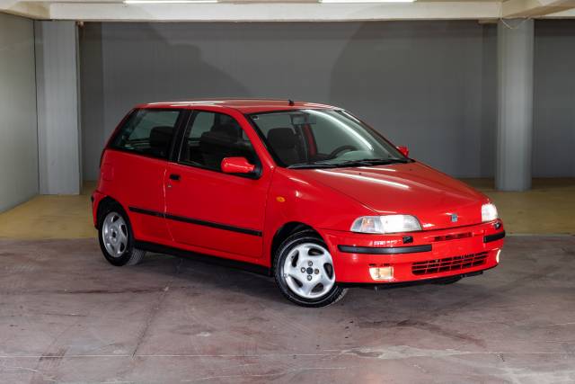 Immagine 1/27 di FIAT Punto GT (1994)